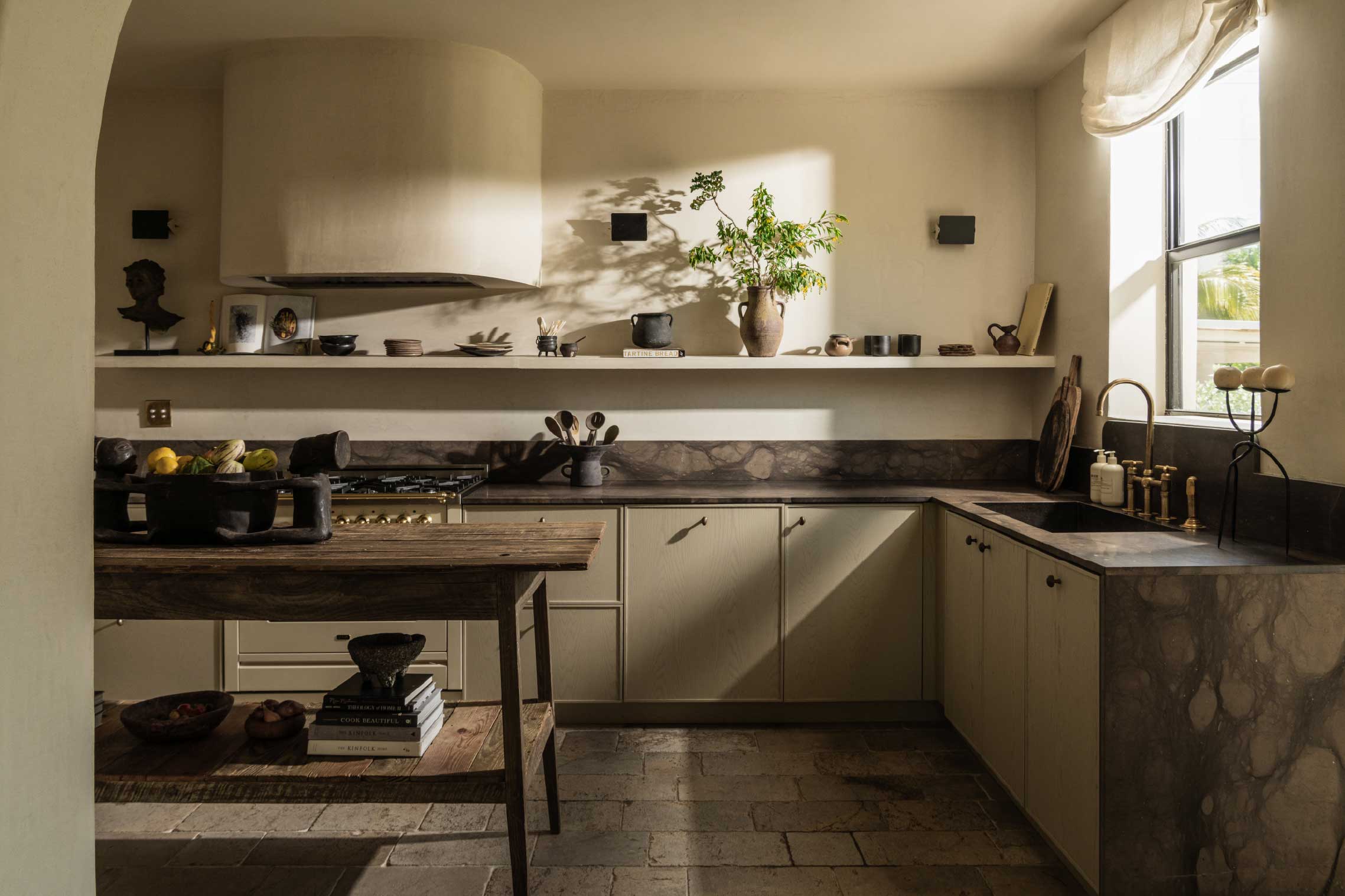 A Kitchen Well Worth The Wait - Casa Lakol, Florida, USA