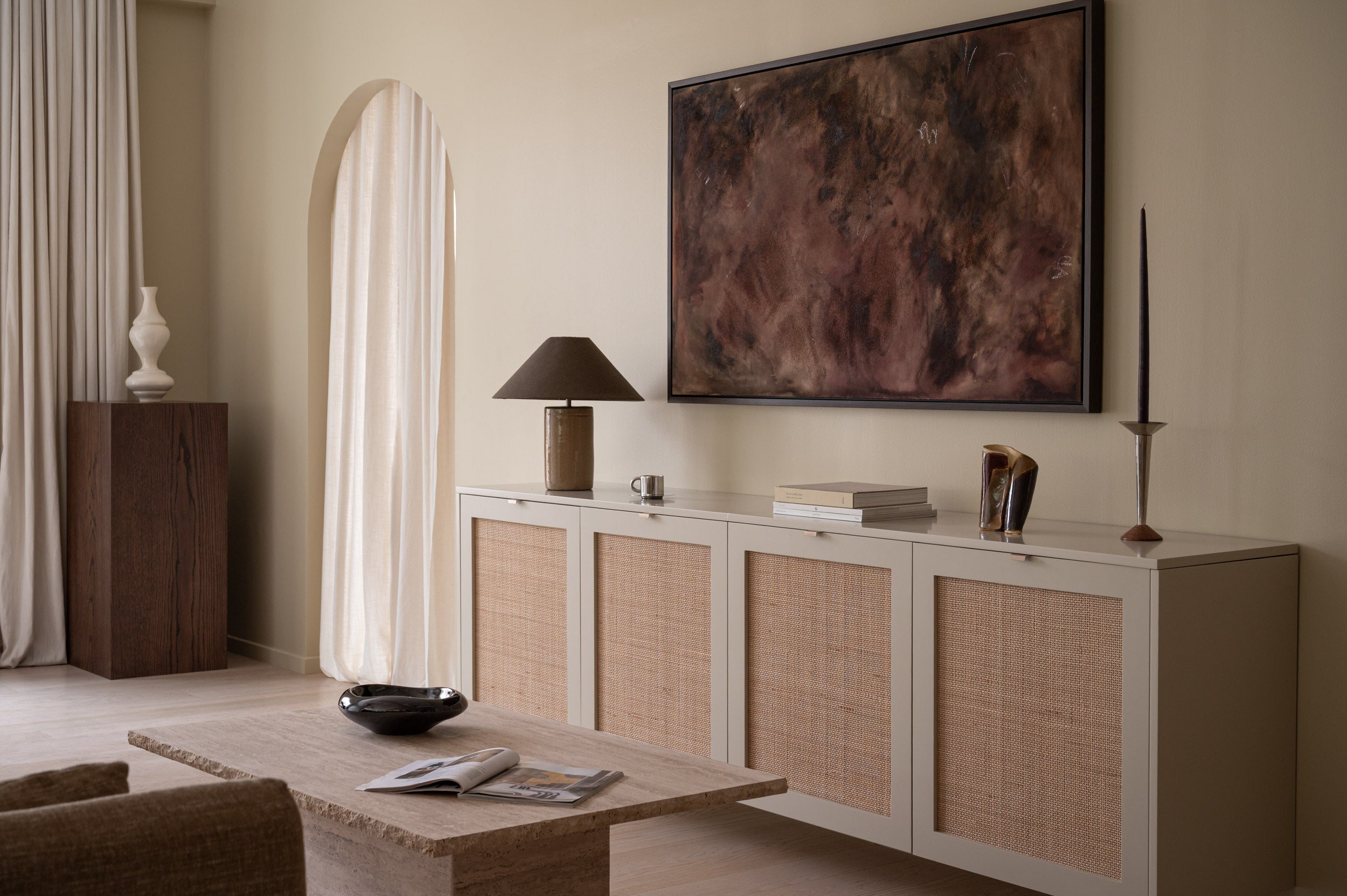 More custom than you think: 9 Fronteriors details that go beyond the door