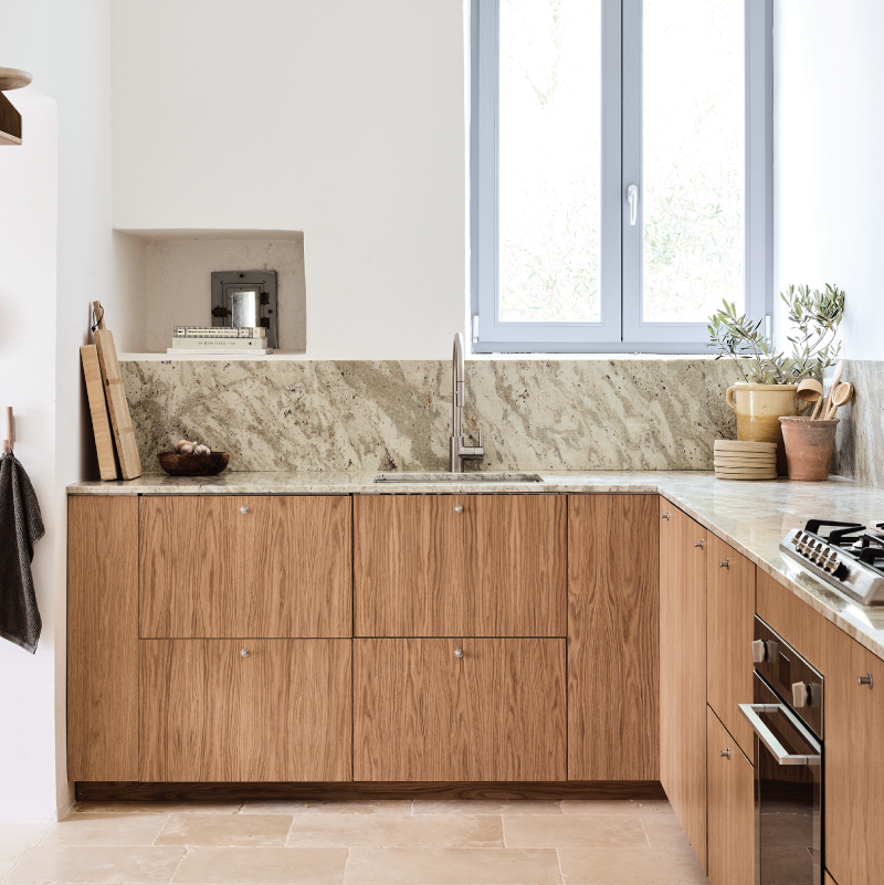 STORAGE CABINETS DESIGN CONSULTATION